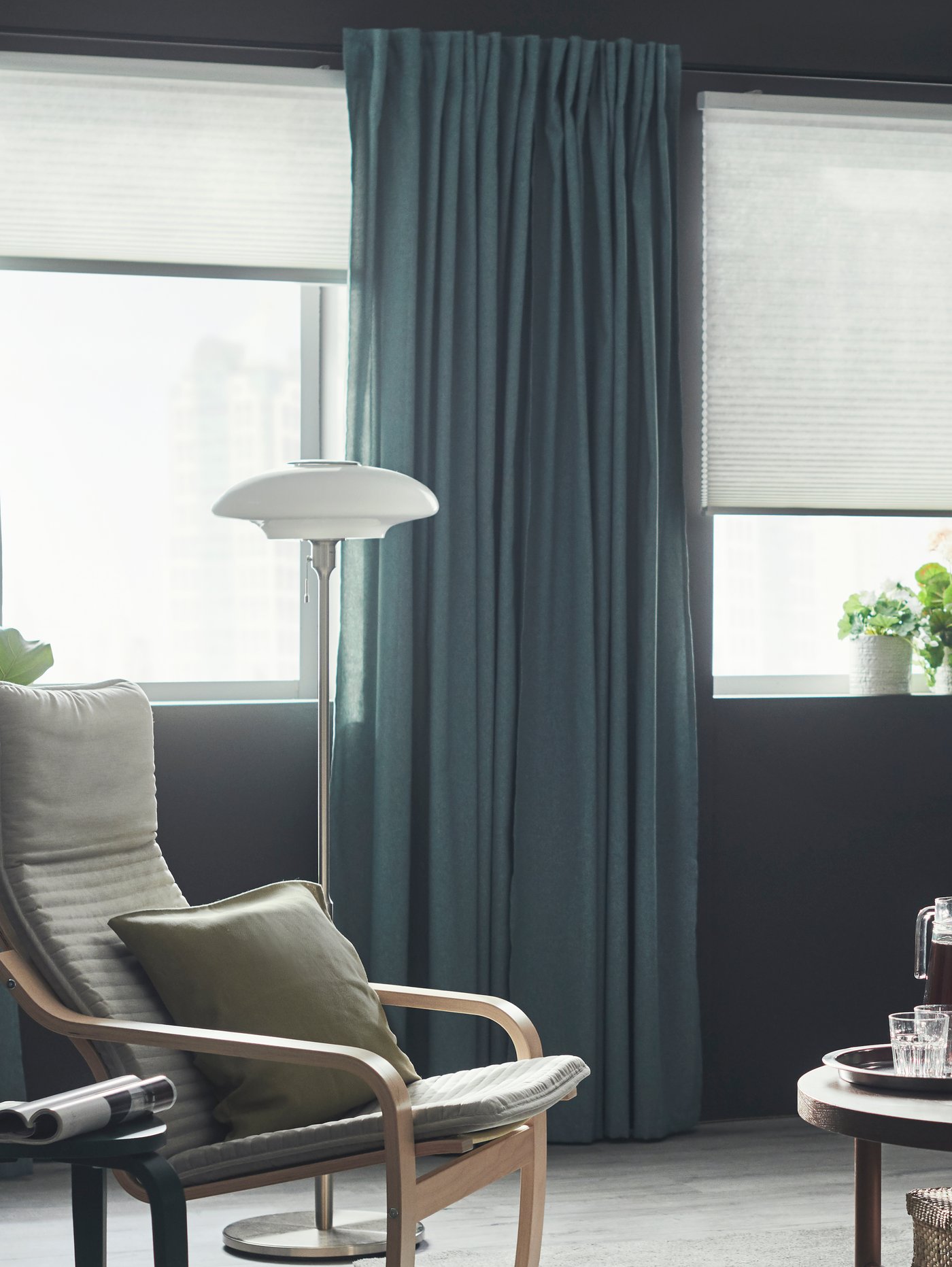A blue/with heading tape ANNAKAJSA room darkening curtains, 1 pair