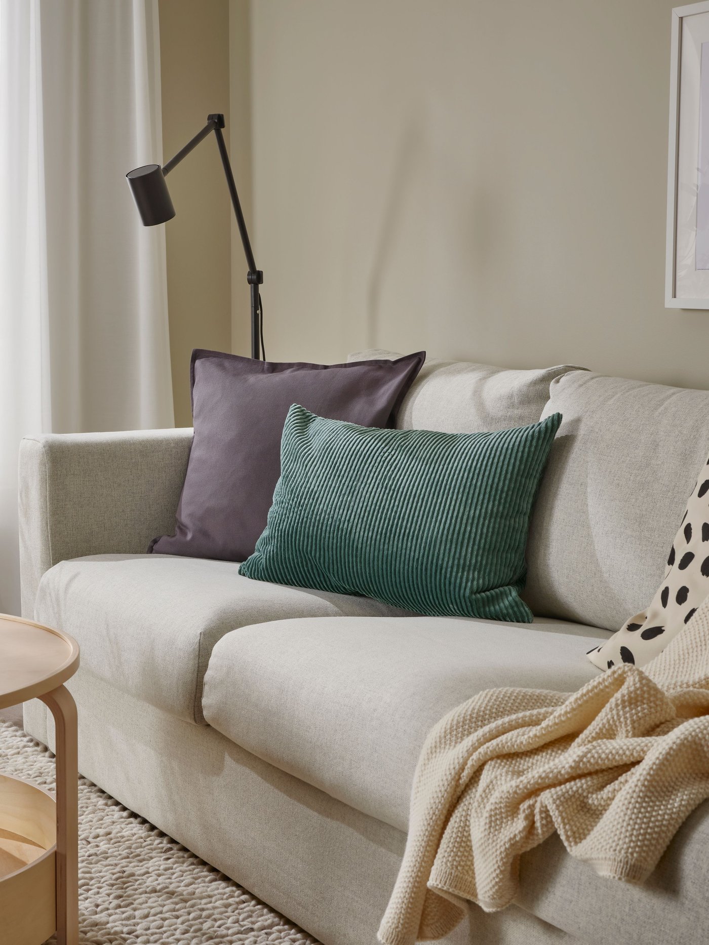 A Gunnared beige VIMLE 3-seat sofa in the living room