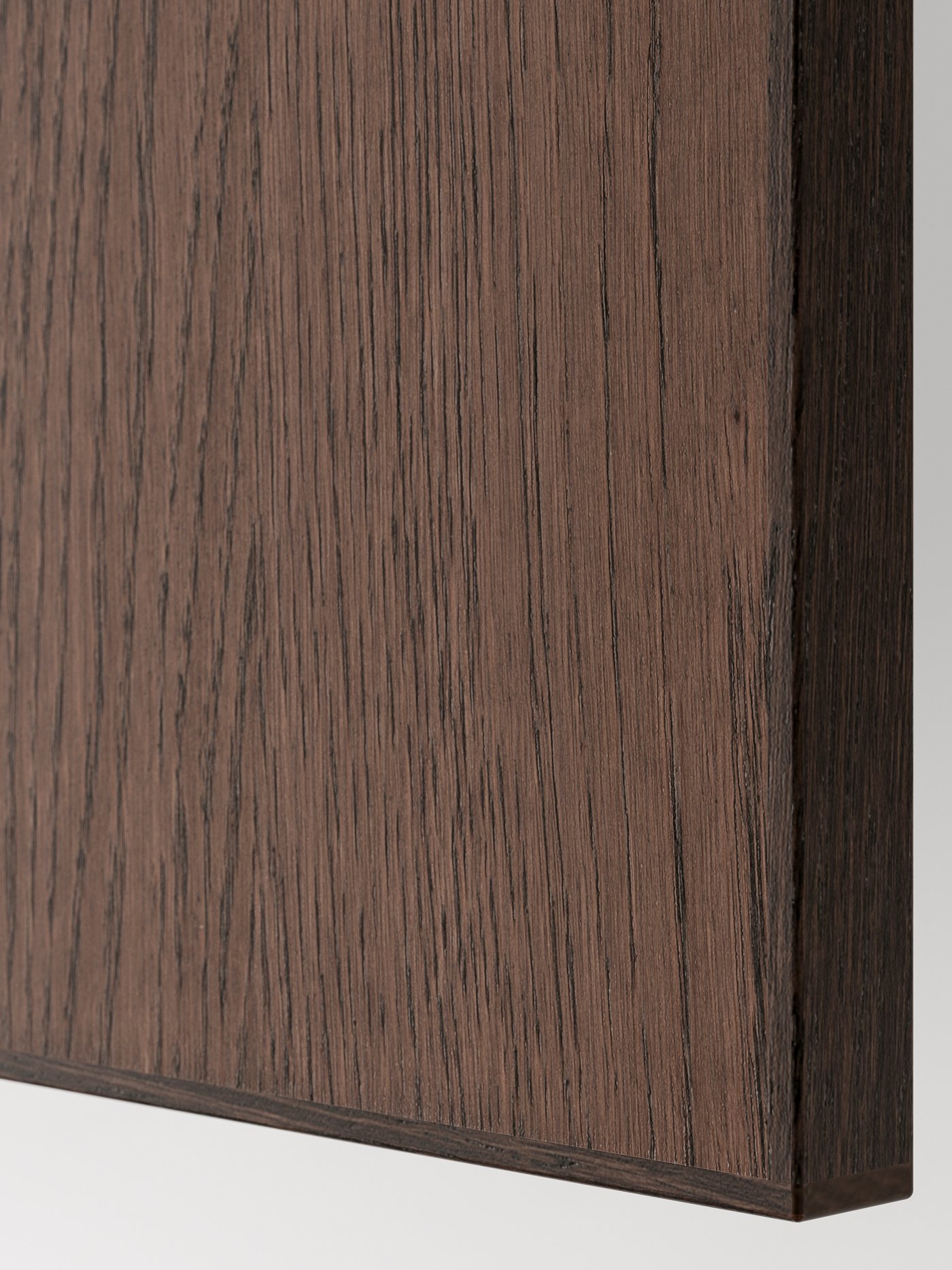 A brown SINARP door