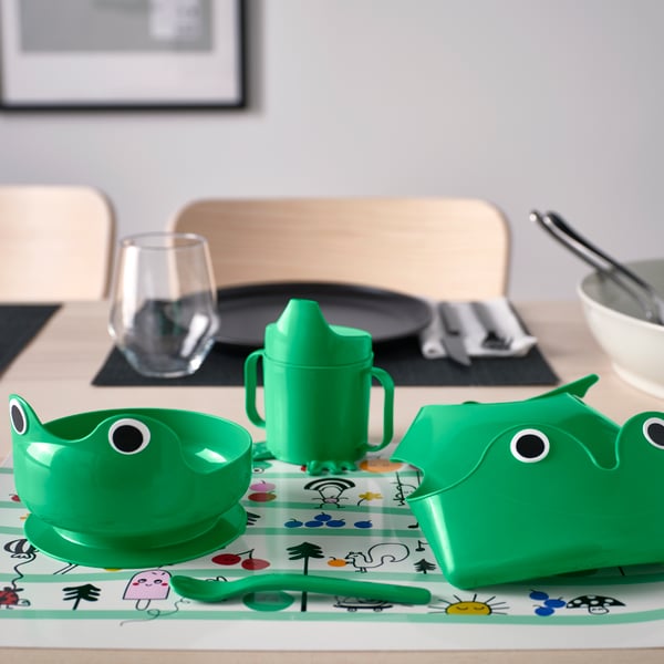 A bright green MATA 4-piece eating set