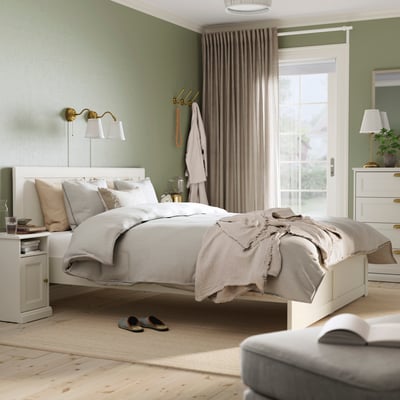 Beds & mattresses