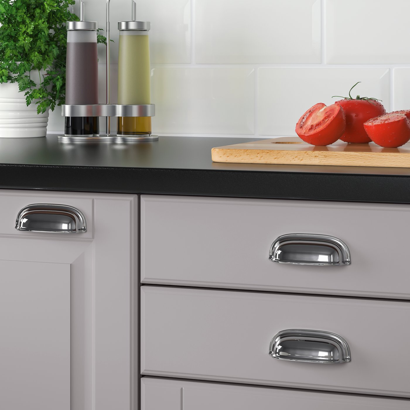 A light grey LERHYTTAN door in the kitchen