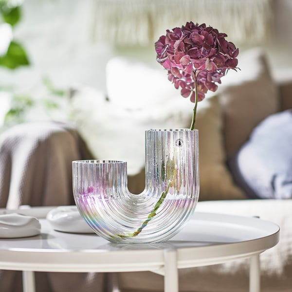 A mother-of-pearl colour RÄFFELBJÖRK vase
