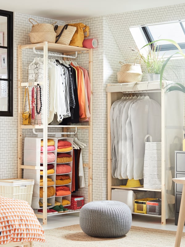 An open IVAR clothing organiser