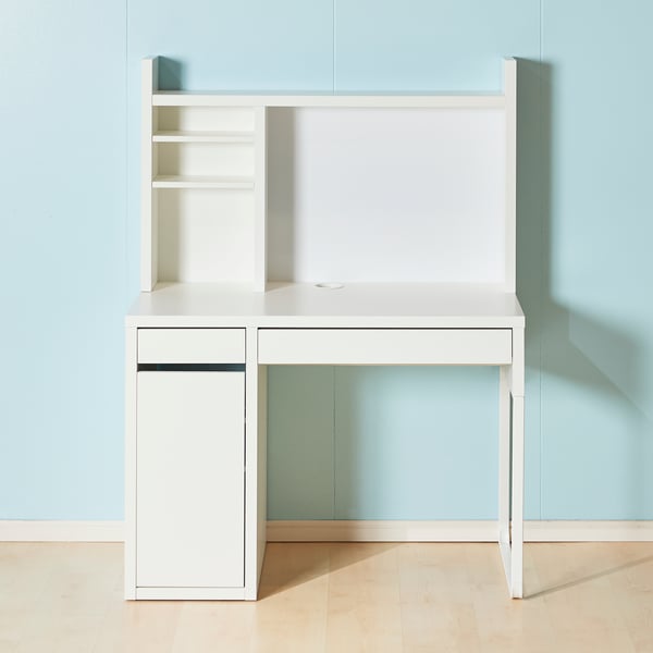 A white MICKE desk