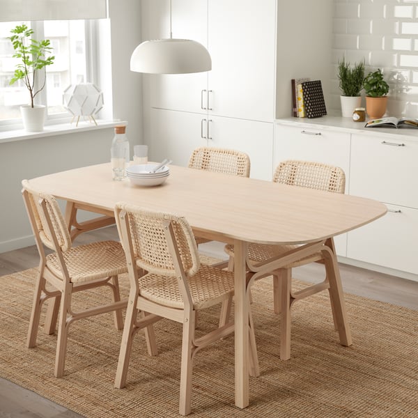 A light bamboo VOXLÖV chair
