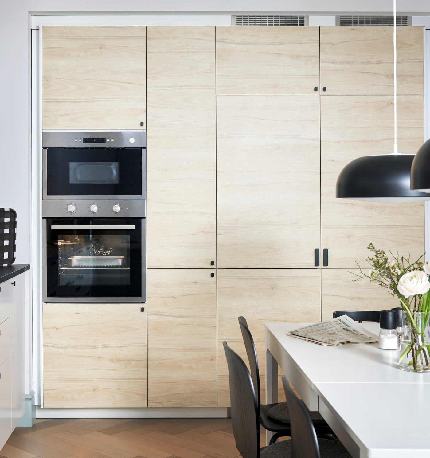 ASKERSUND light ash-effect kitchen guide