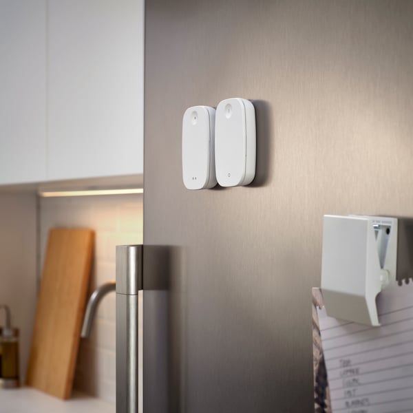 A smart white RODRET wireless dimmer/power switch