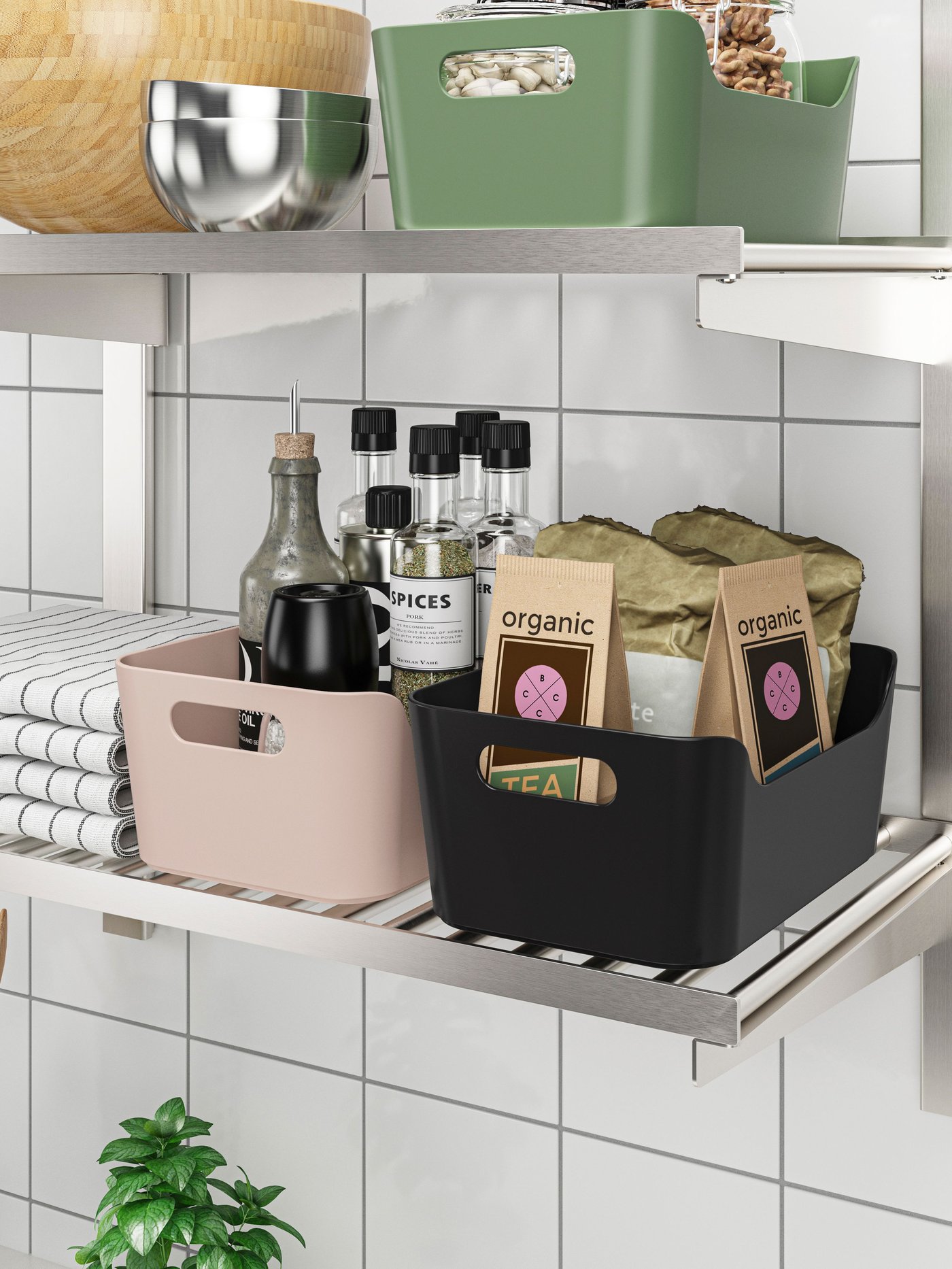 An anthracite UPPDATERA box in the kitchen