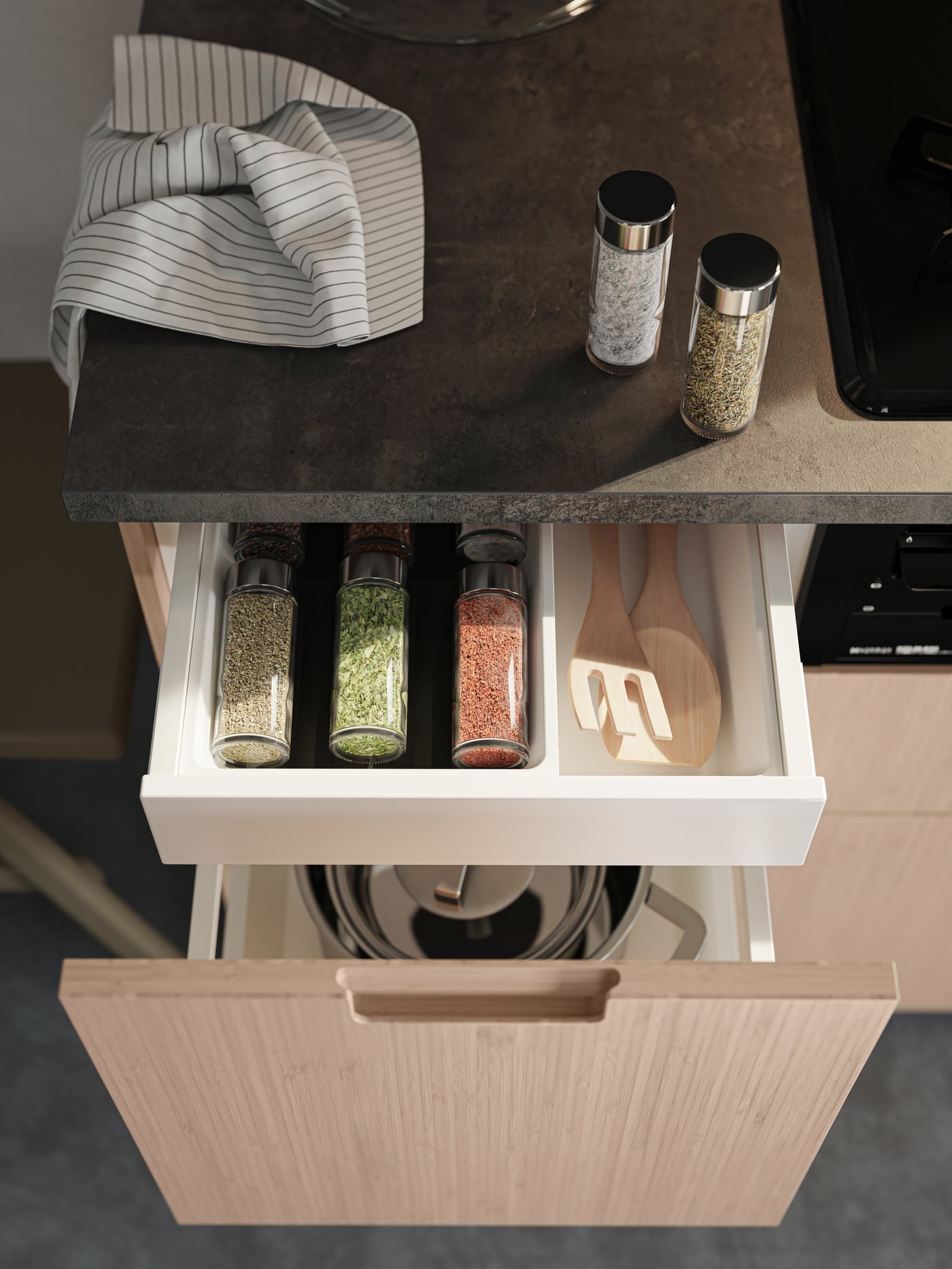 A beech RÖRT fork in the kitchen