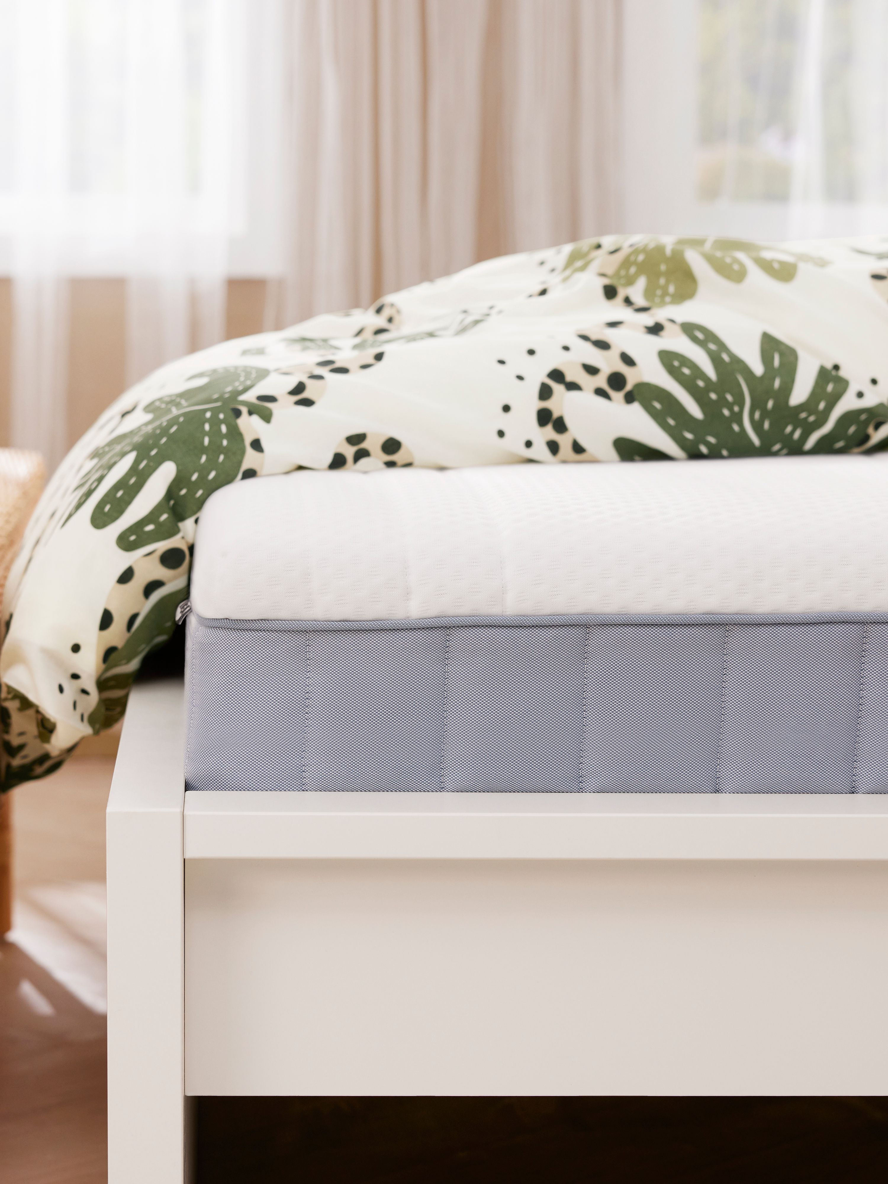 A white/Lönset MALM bed frame, high