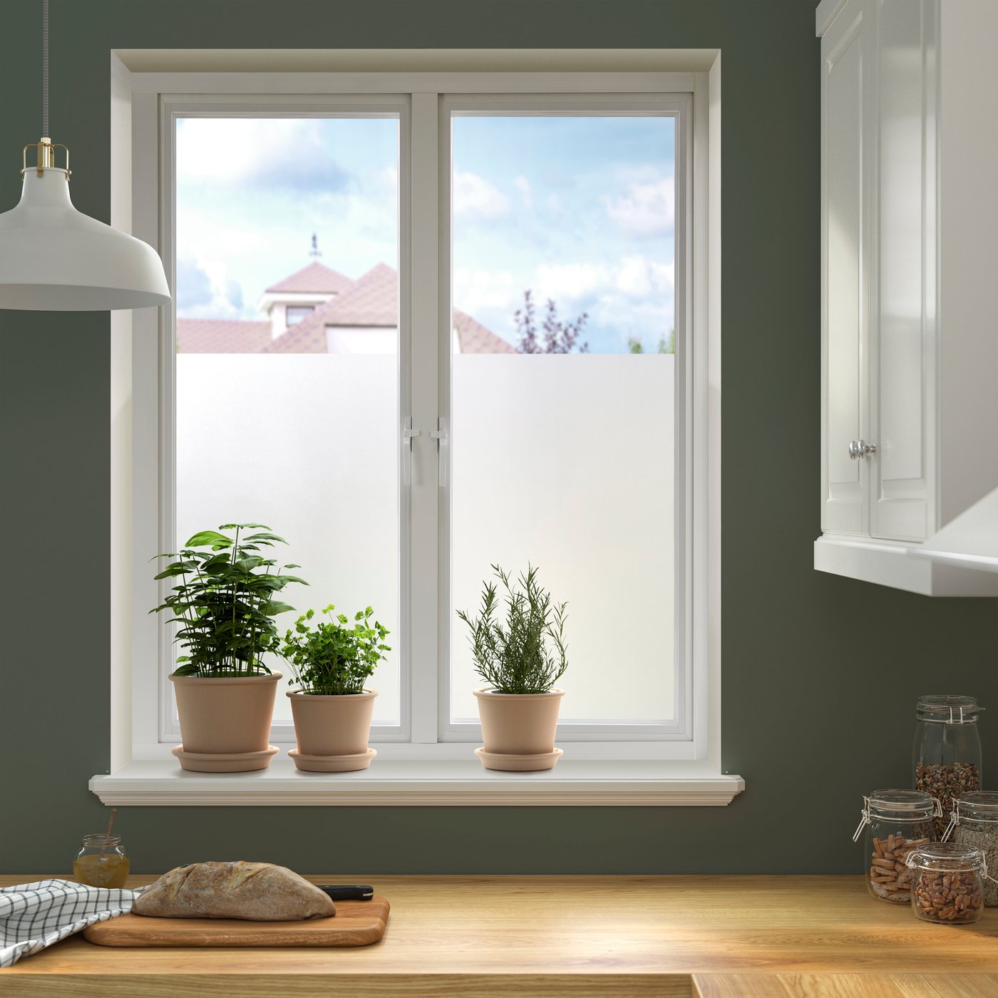 A transparent PUCKELFLY window film