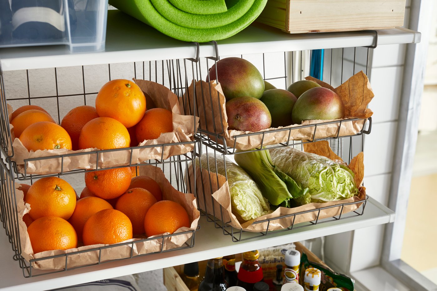 A grey-brown OBSERVATÖR clip-on basket