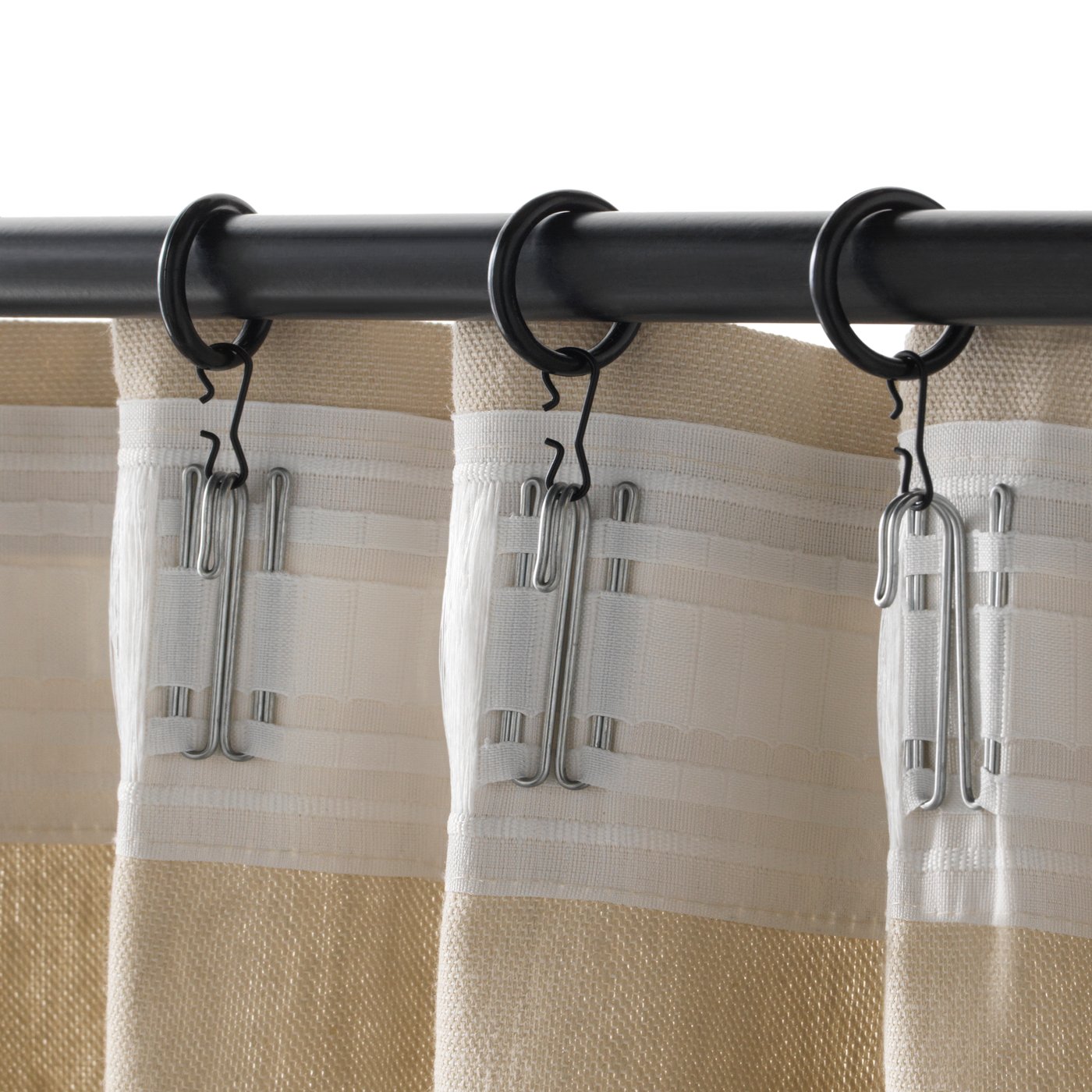 A black SYRLIG curtain ring with clip and hook