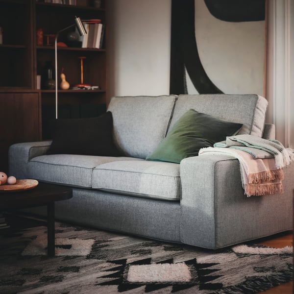 KIVIK 2-sitssoffa, Tibbleby beige/grå
