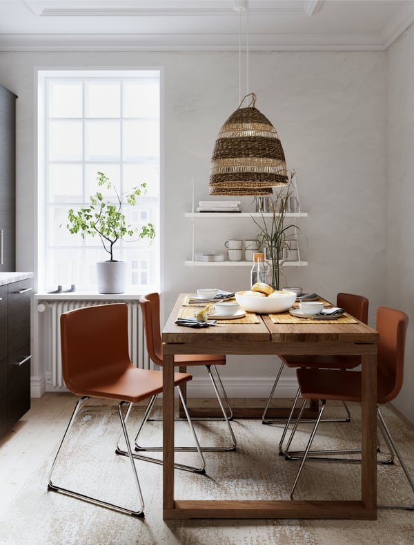 A clear glass KARAFF carafe in the kitchen