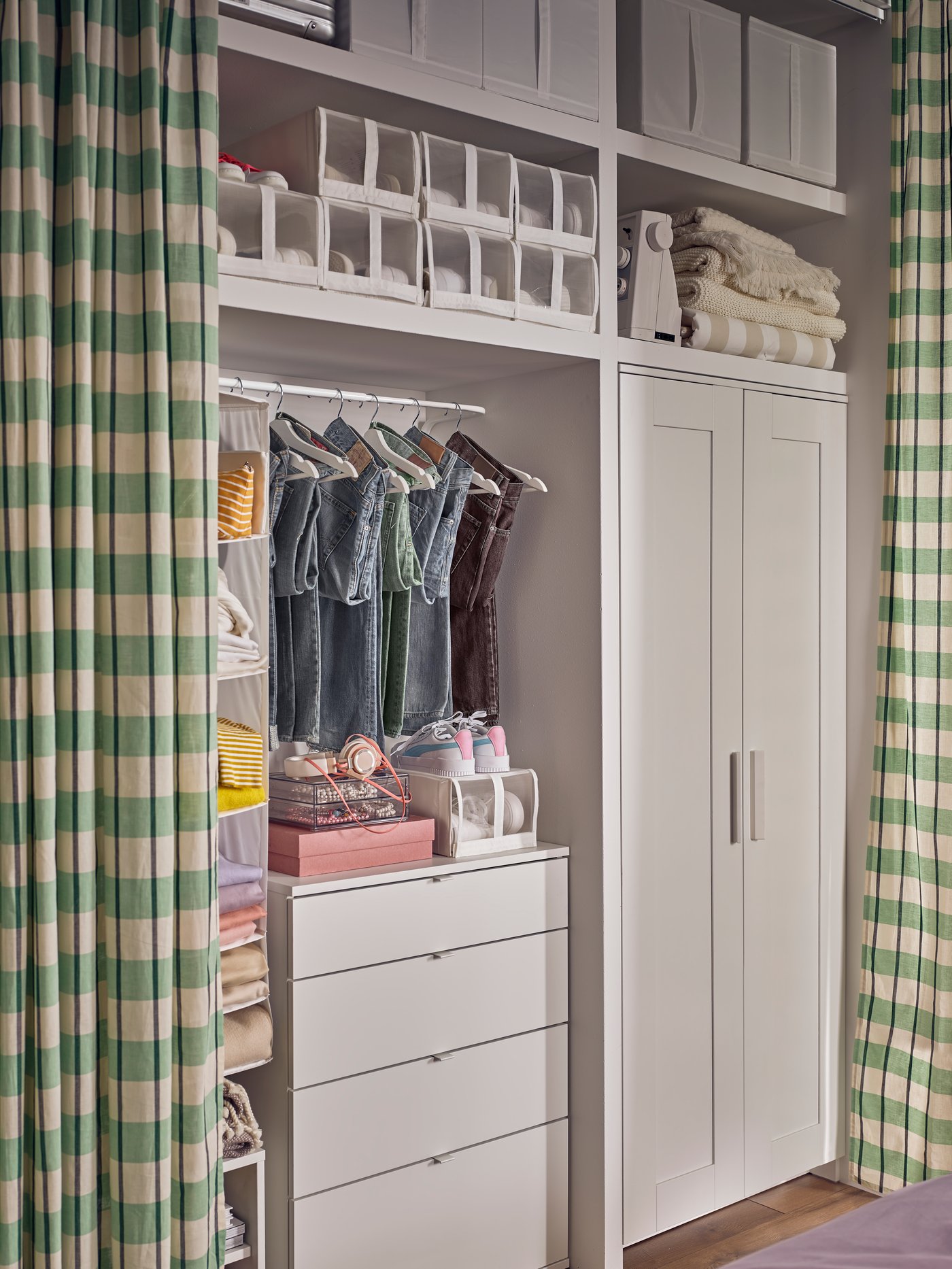 A white BUMERANG hanger in the bedroom