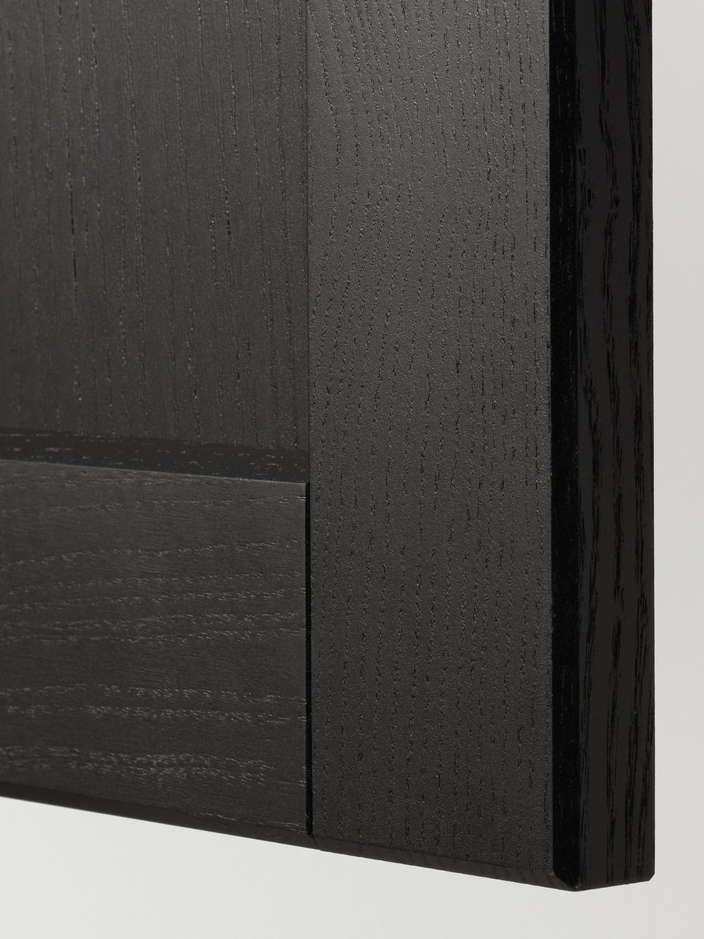 A LERHYTTAN black shaker front
