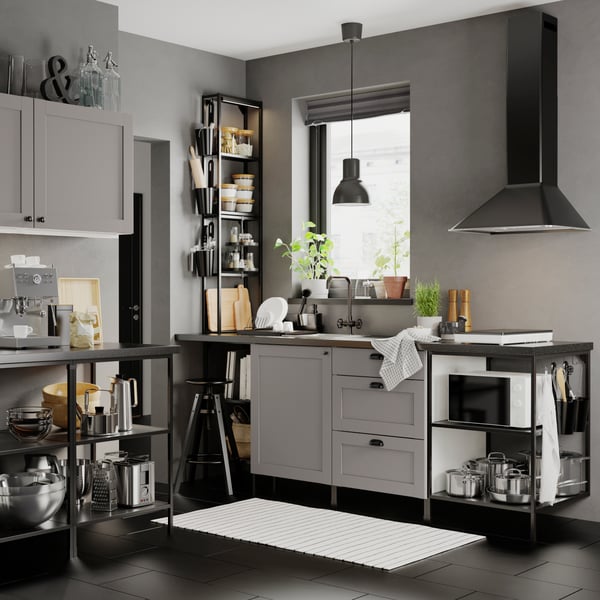A stainless steel IDEALISK grater in the kitchen