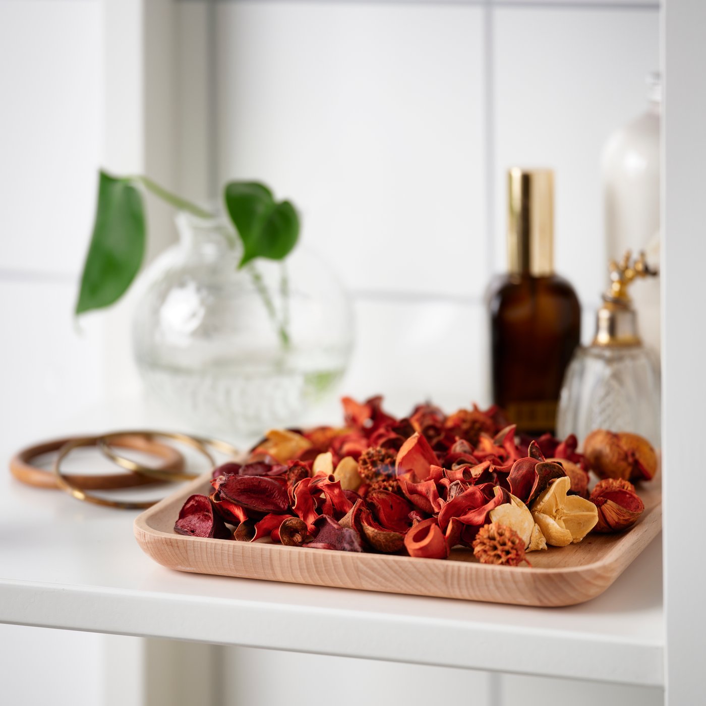FRÖFINK フローフィンク
香り付きポプリ