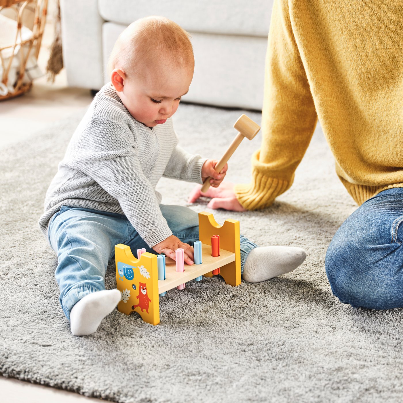 A multicolour UPPSTÅ toy hammering block