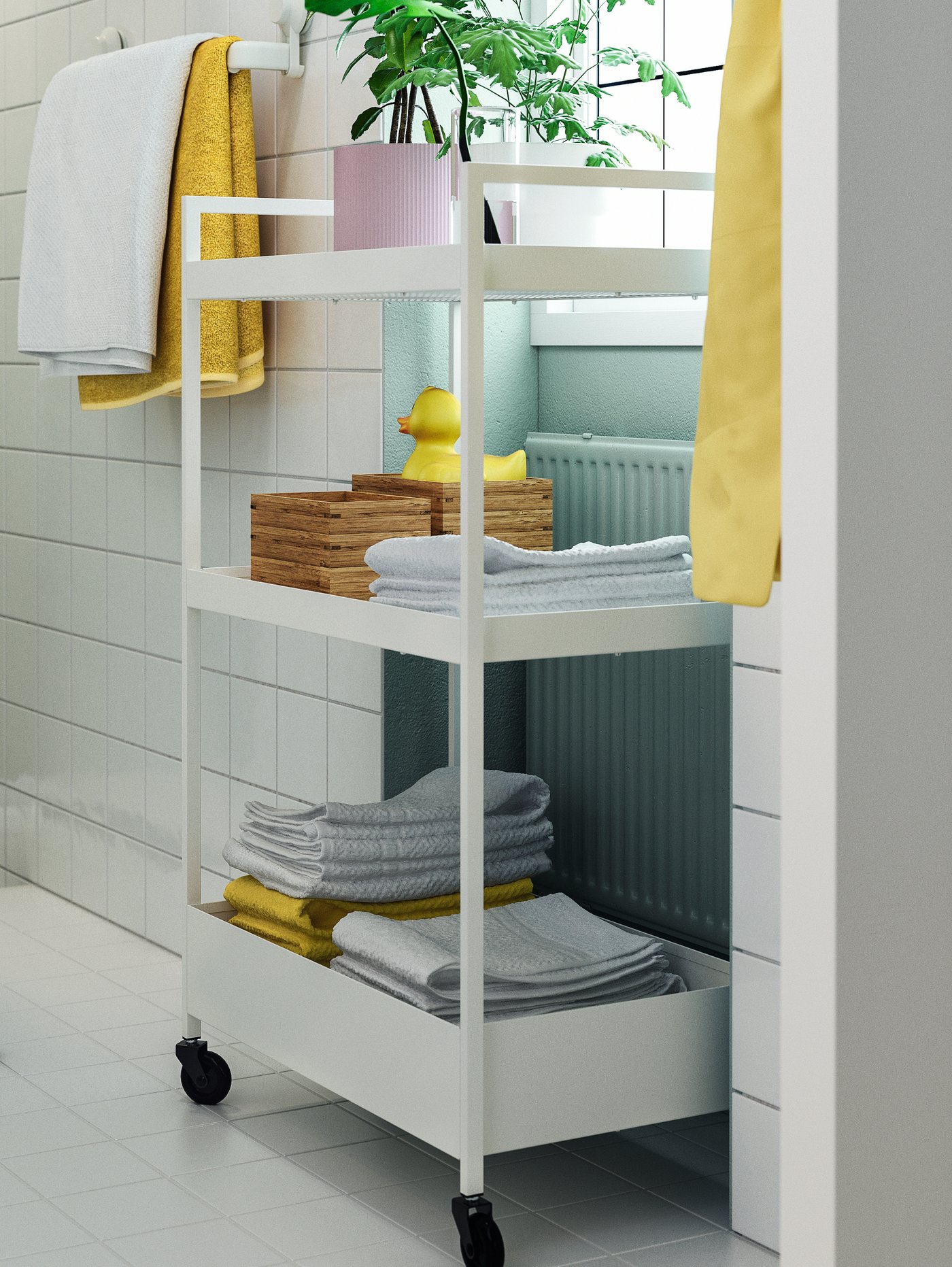 A white VÅGSJÖN hand towel in the bathroom