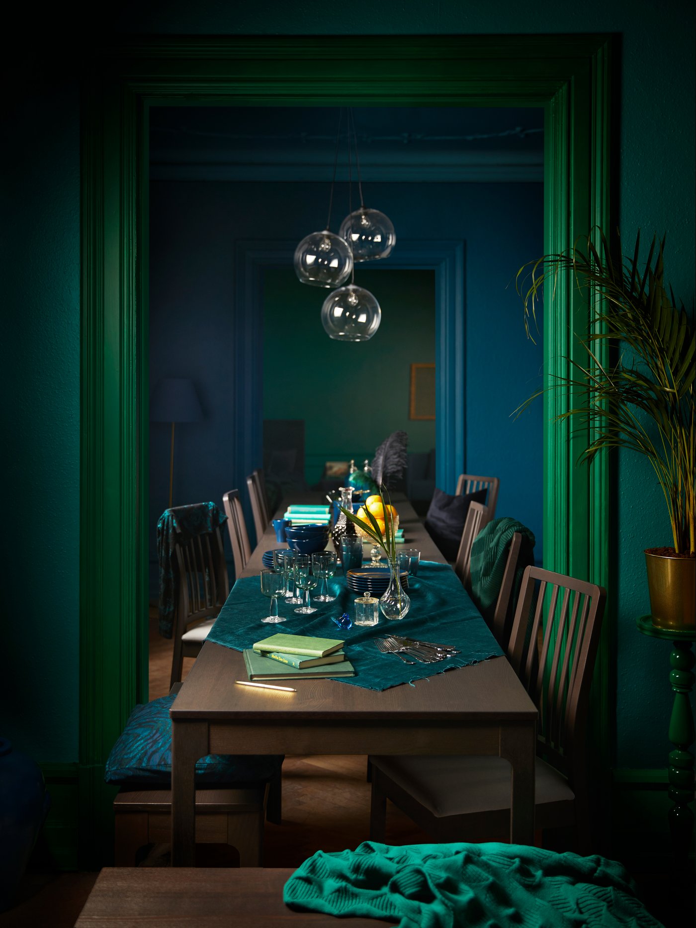 Dining set for 10 persons