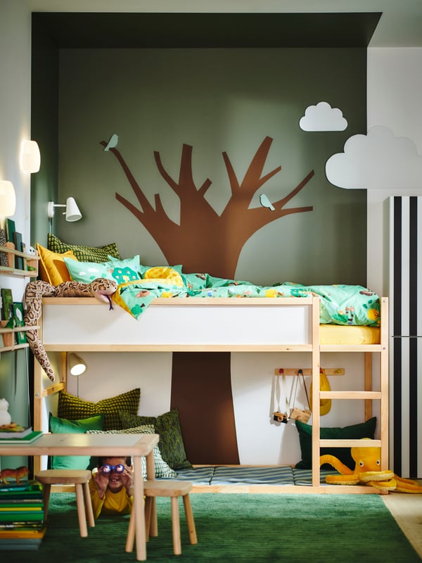 A forest animal pattern/multicolour BRUMMIG duvet cover and pillowcase
