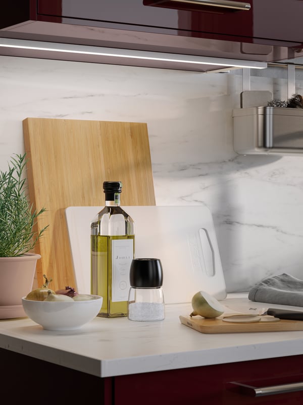 A black IKEA 365+ IHÄRDIG spice mill in the kitchen