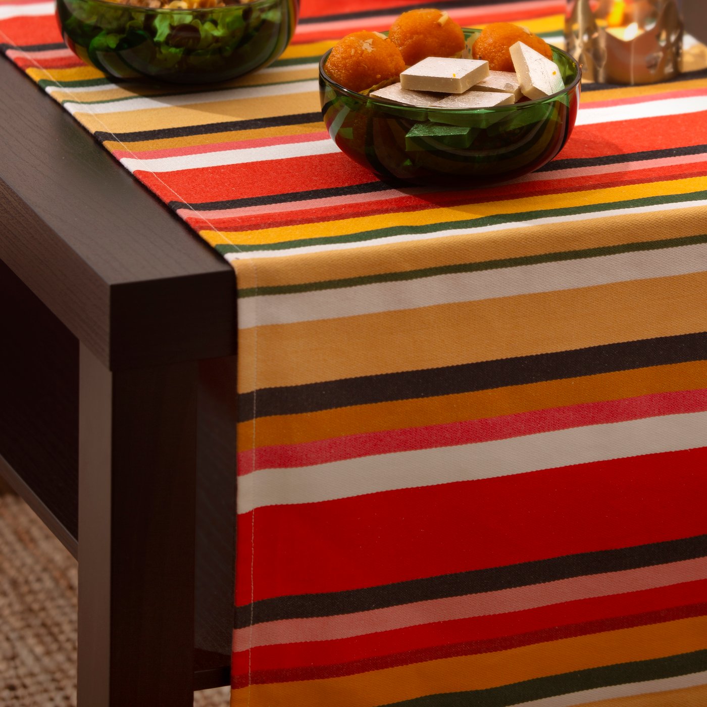 An AROMATISK table-runner