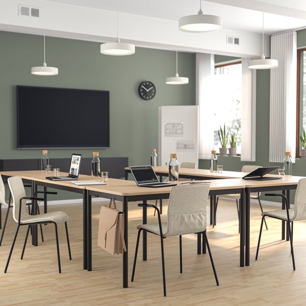 LAKTARE Light beige and black conference chair with comfortable seat and backrest
