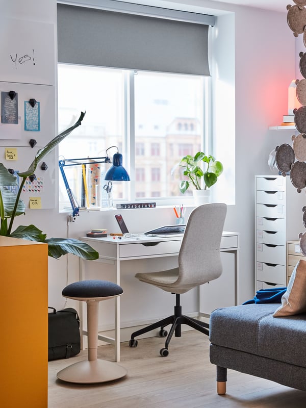 A white ALEX desk in the home office