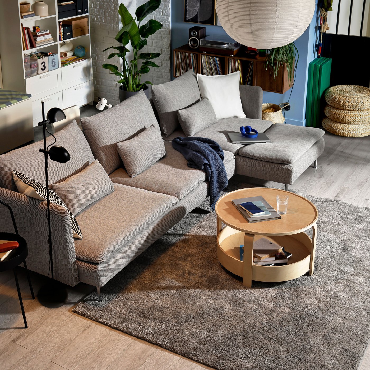 A with chaise longue/Viarp beige/brown SÖDERHAMN 4-seat sofa in the living room