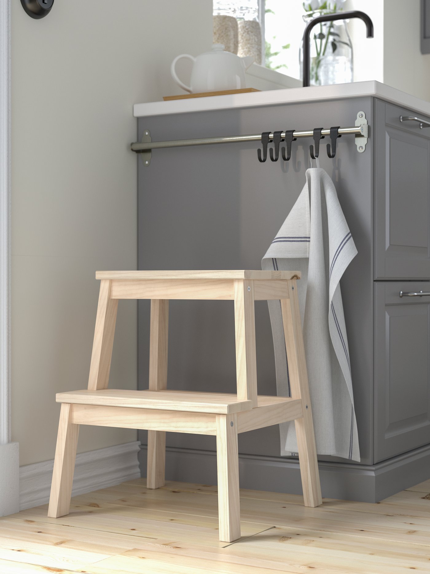 An aspen BEKVÄM step stool