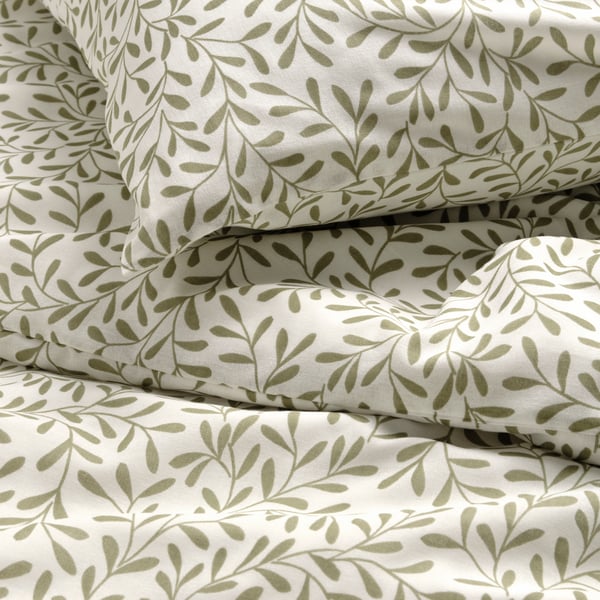 Funda nórdica SORGMANTEL blanco/verde con dos fundas para almohadas.