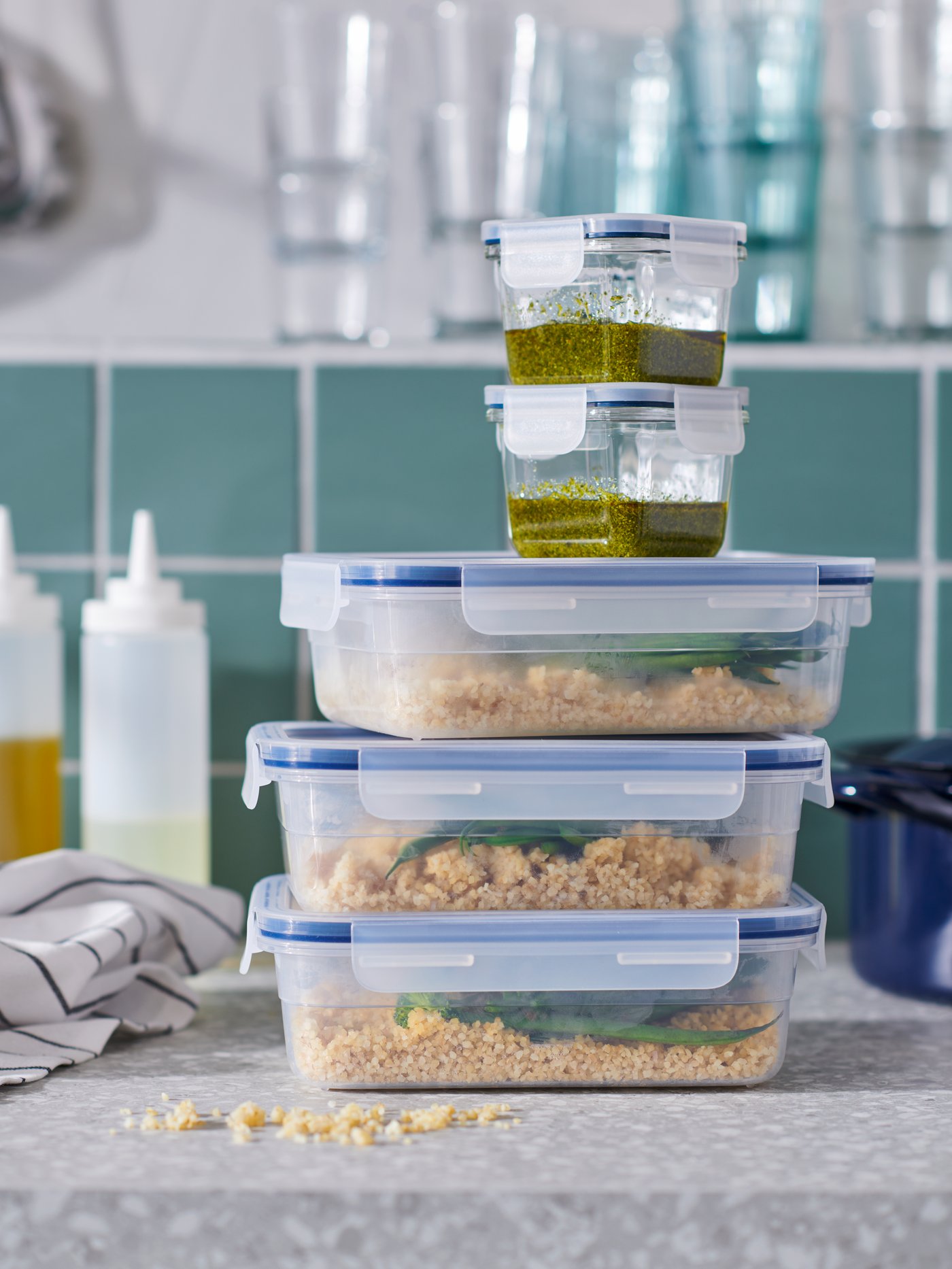 A plastic/transparent GRILLTIDER squeeze bottle in the kitchen