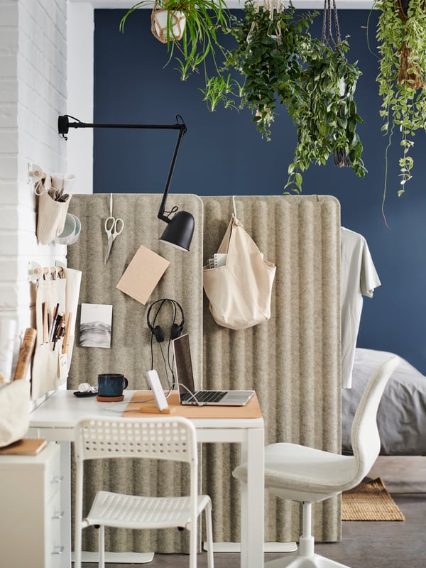A white ADDE chair in the home office