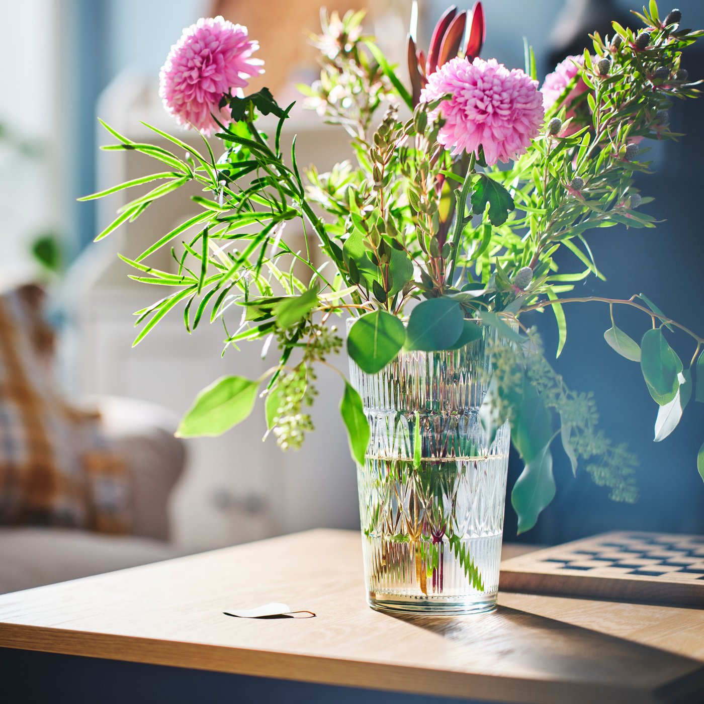 vase with flowers in it