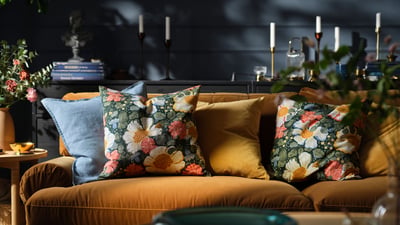 Textiles & rugs