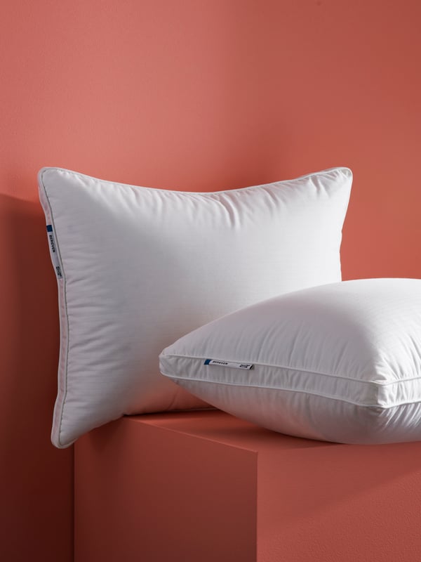 A BERGVEN pillow, high, side/back sleeper