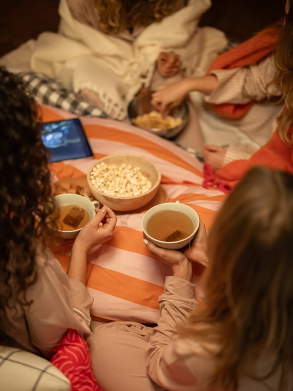Tasse MOSSMAL à motif de points/vert clair