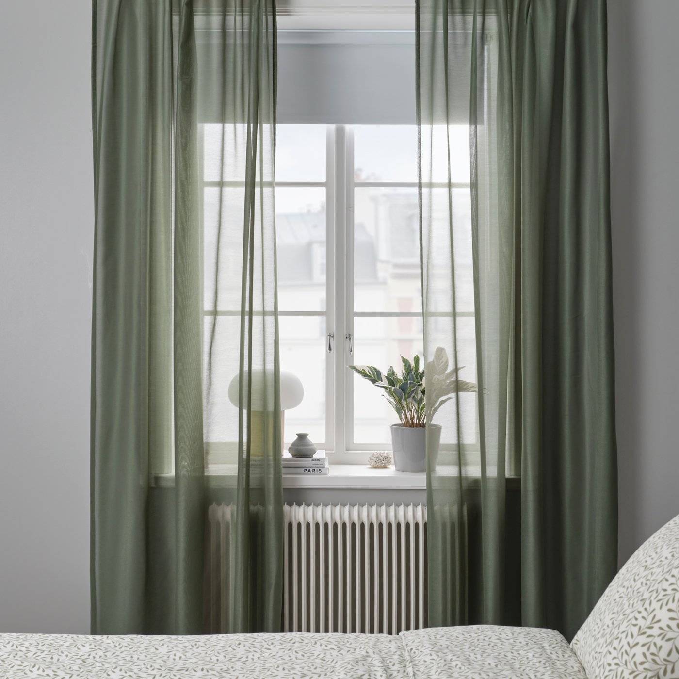A green/with heading tape STENFRÖ sheer curtains, 1 pair