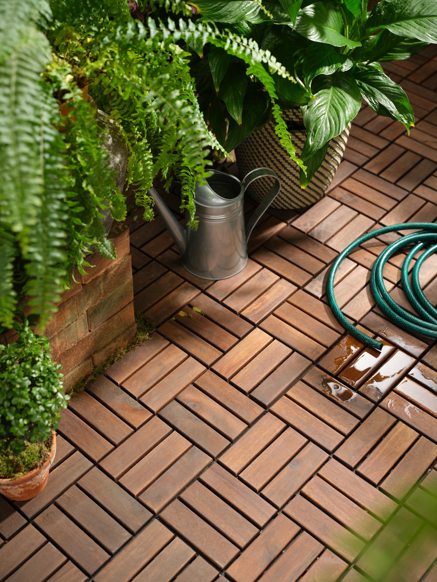 Outdoor flooring
