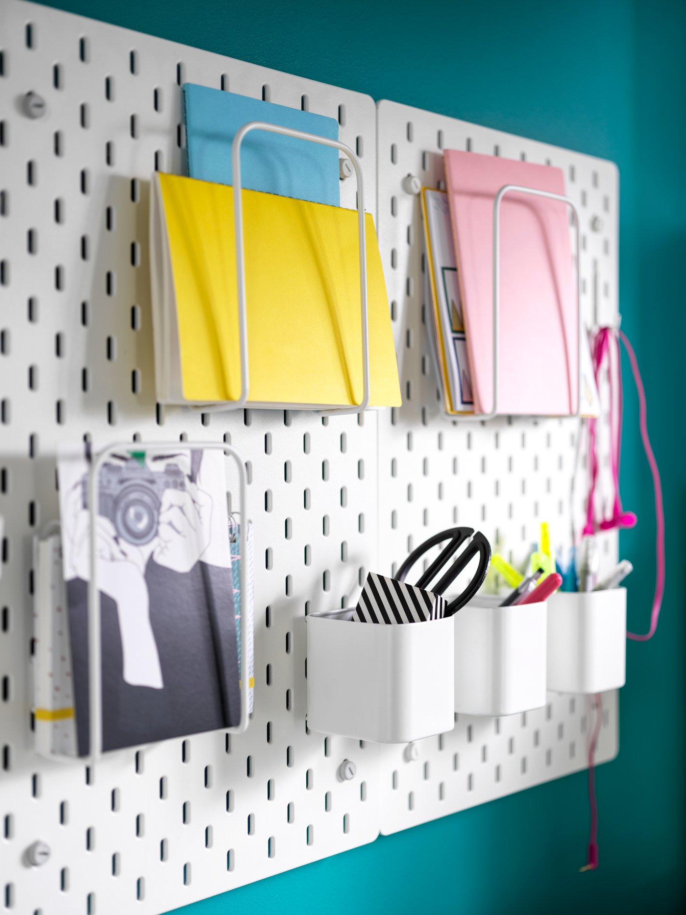 A white SKÅDIS letter holder in the home office