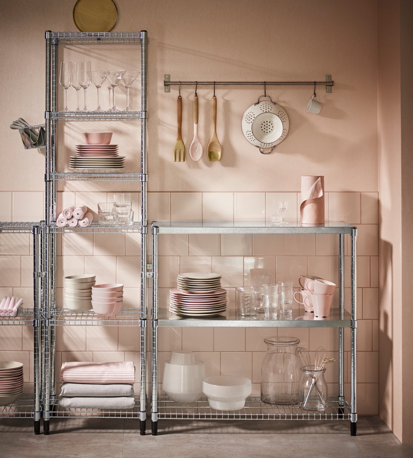 An OLAUS 1 shelf section