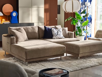 Sofas & armchairs