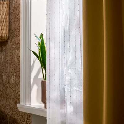Curtains & blinds