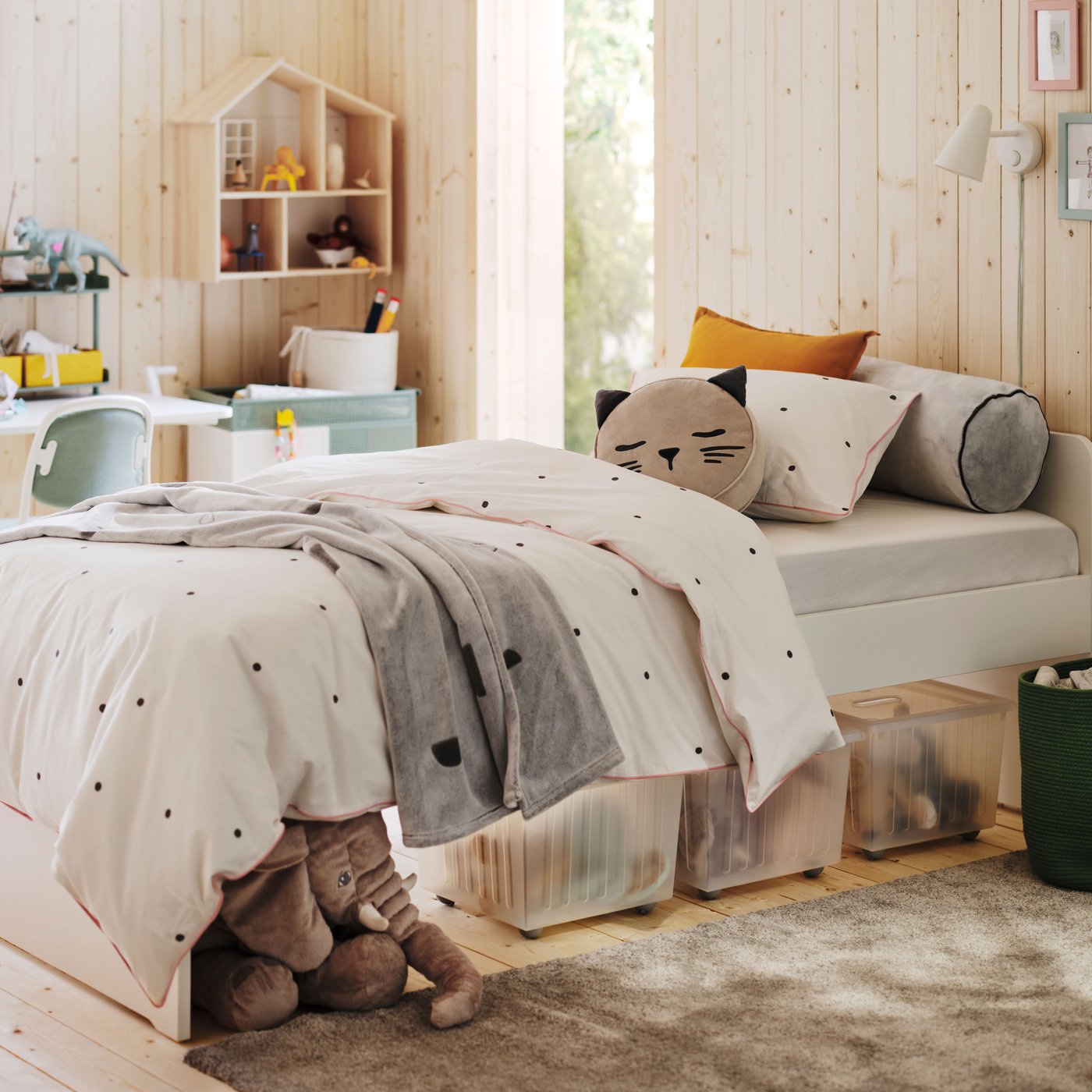 Children's bedroom