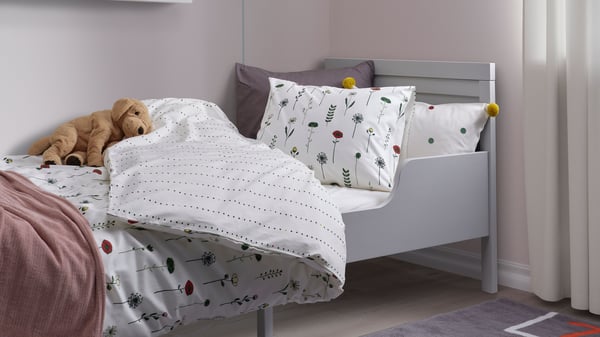 A floral pattern multicolour NATTSLÄNDA duvet cover and pillowcase