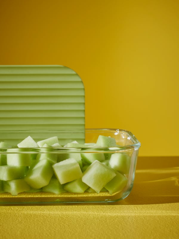 A transparent/multicolour HAVSTOBIS food container with lid